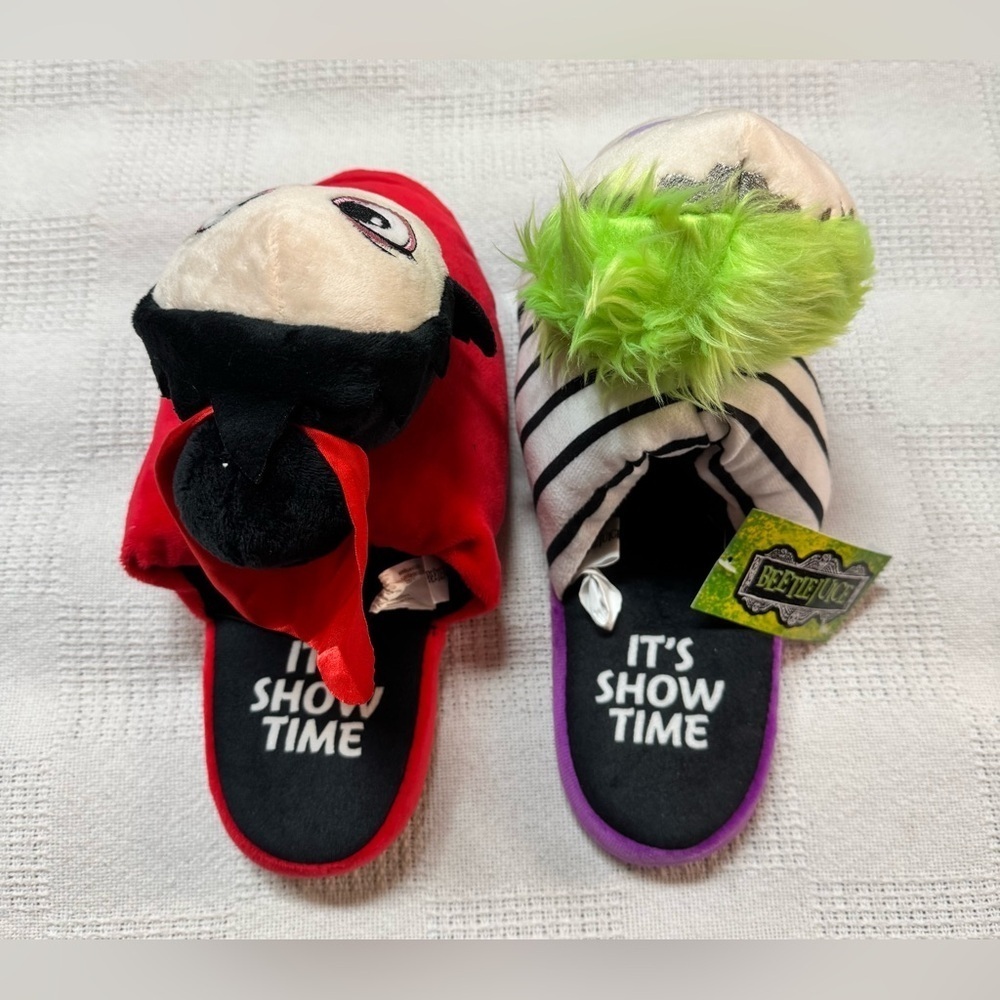 Warner Bros. Character Slippers - Purple and Red Beetlejuice Women's Slippers - Picture 8 of 12